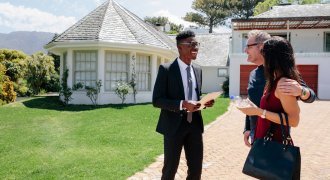 Are Estate Agents Still Relevant in the Age of AI?